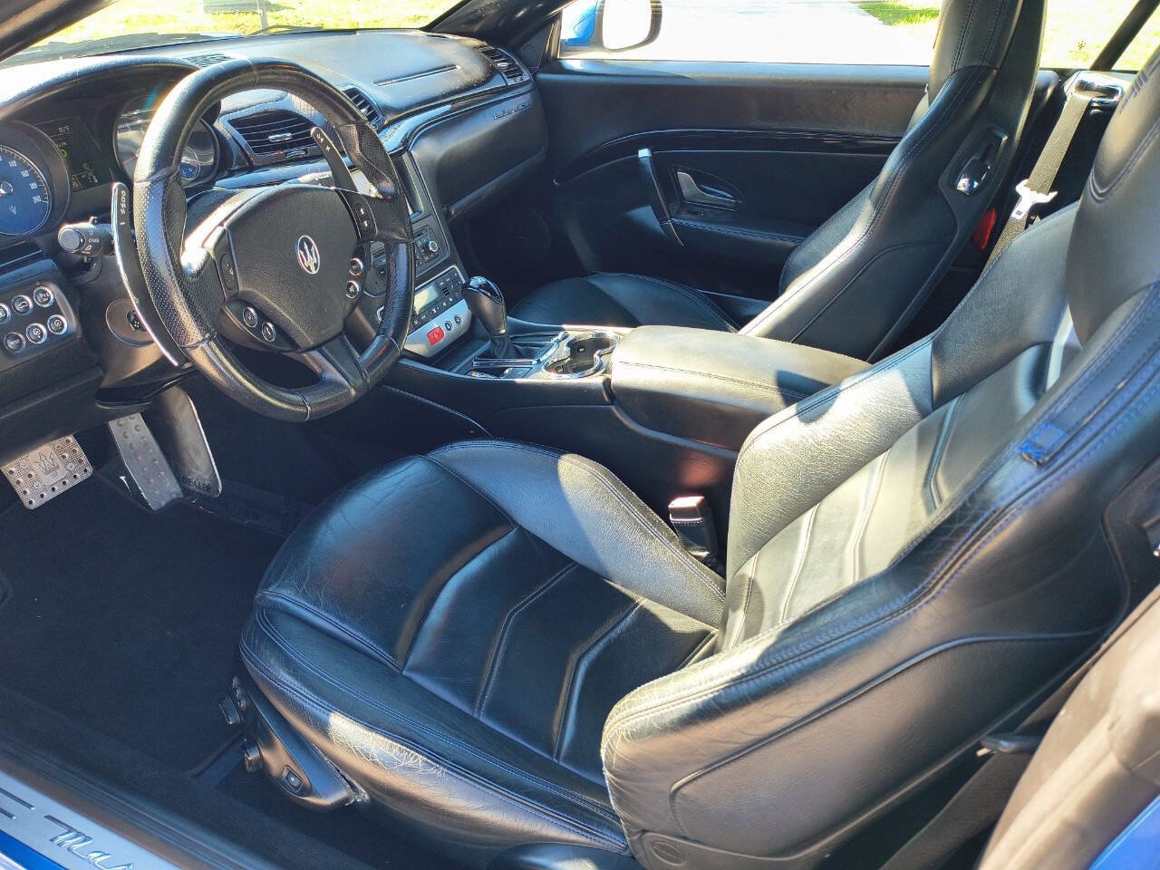 Used 2017 Maserati GranTurismo Sport RWD image 28