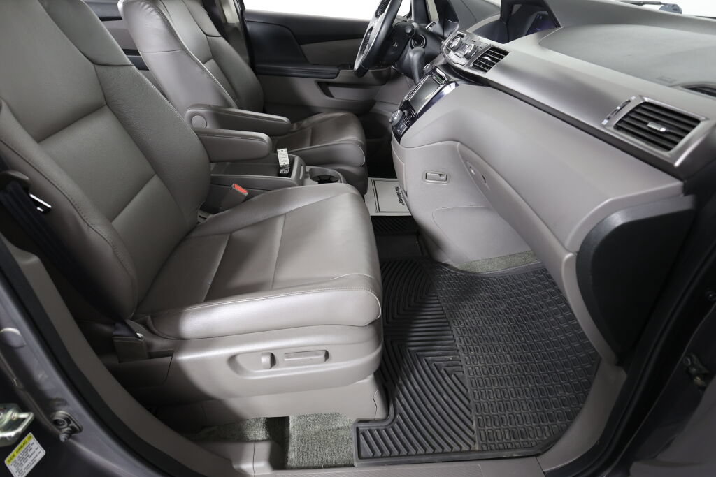 Used 2015 Honda Odyssey EX-L image 25