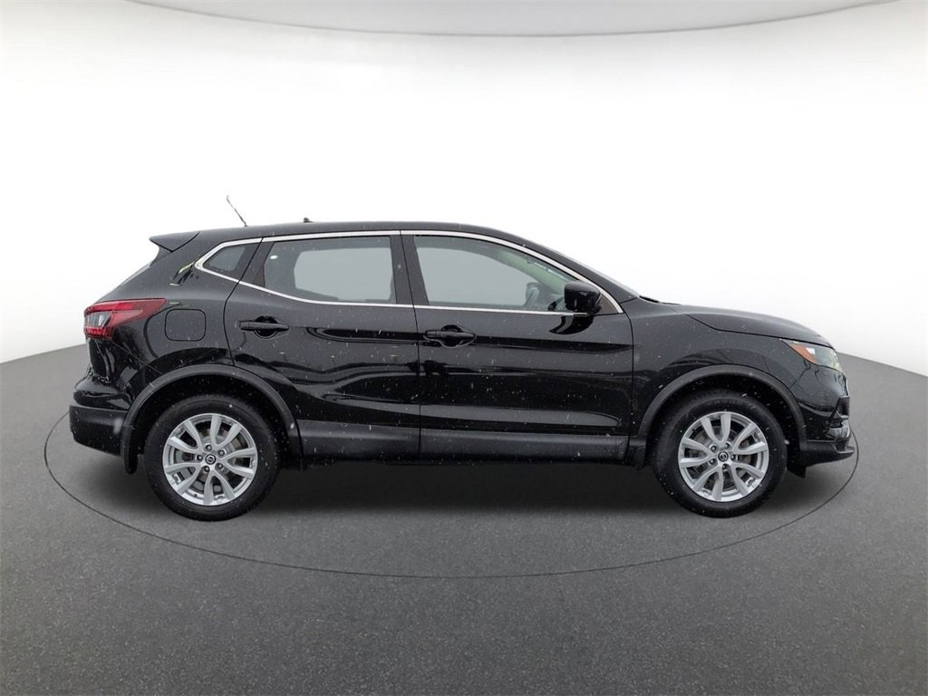Used 2020 Nissan Rogue Sport S w/ Appearance Package image 4