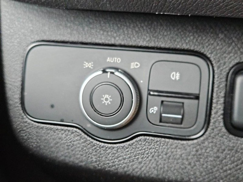 Used 2024 Mercedes-Benz Sprinter 2500 image 16