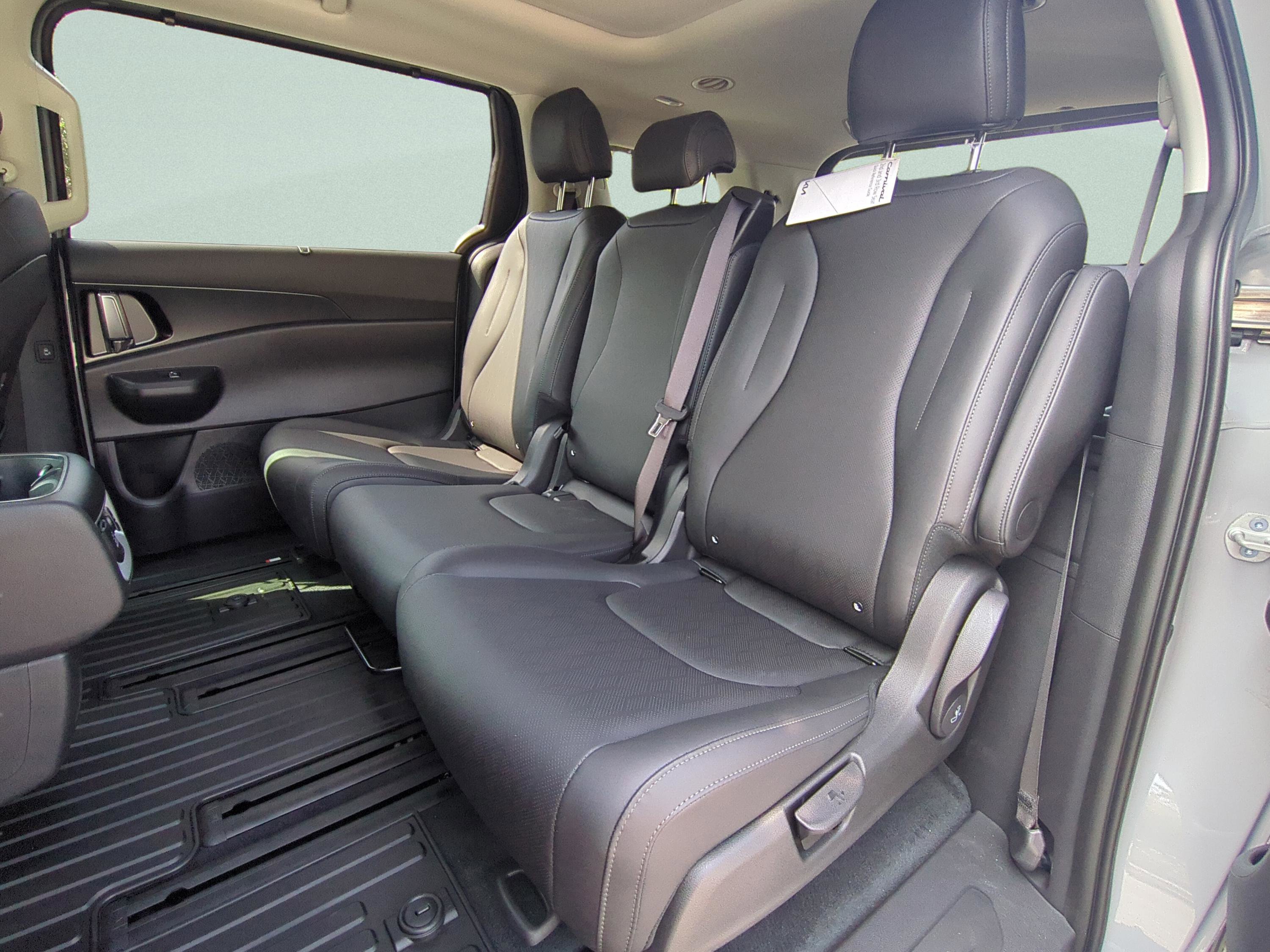 New 2026 Kia Carnival SX Prestige FWD image 13