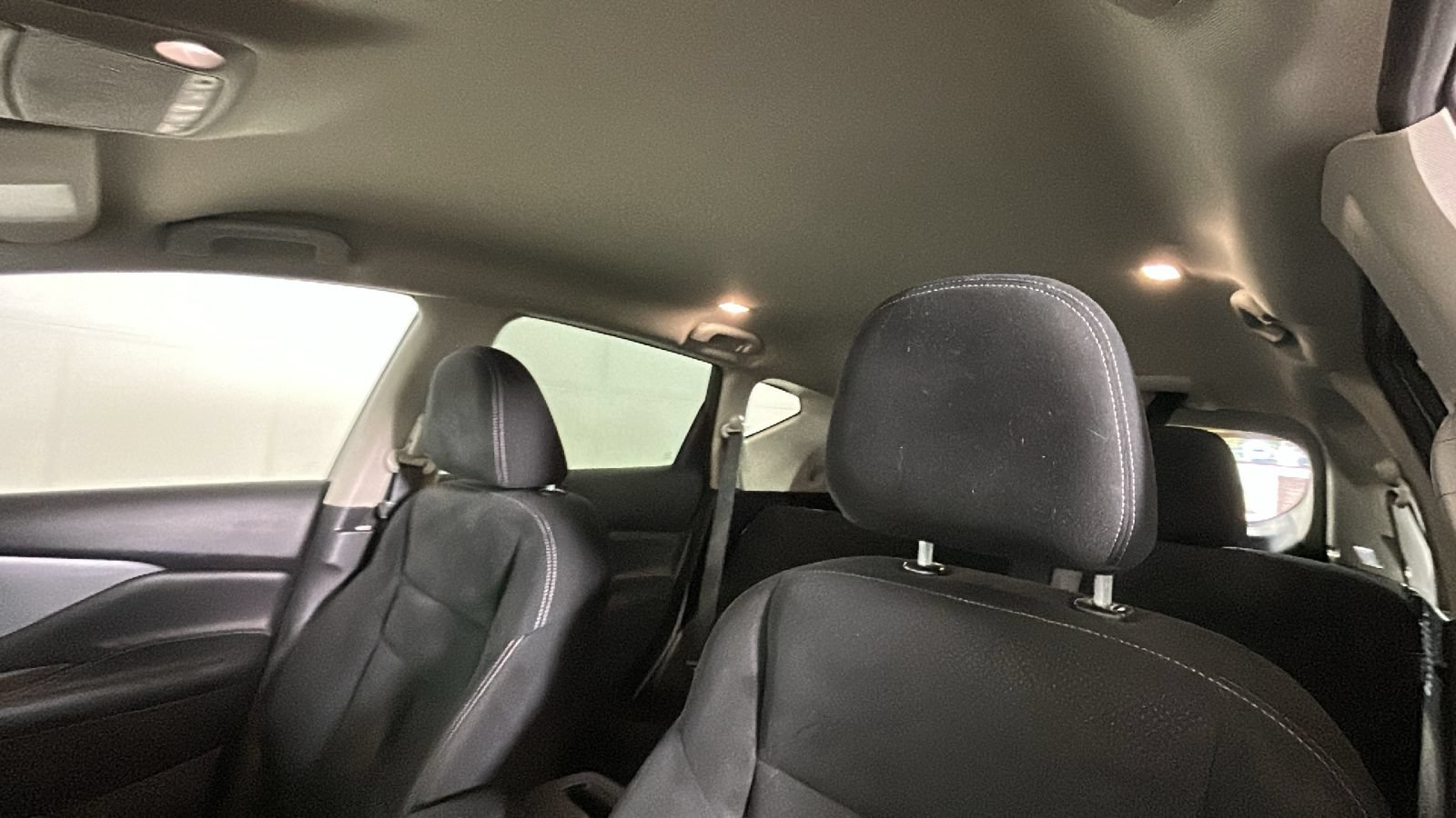 Used 2021 Nissan Murano S FWD image 14