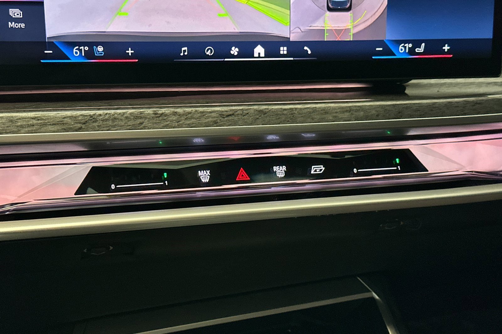 Certified 2023 BMW i7 xDrive60 AWD/4WD image 20