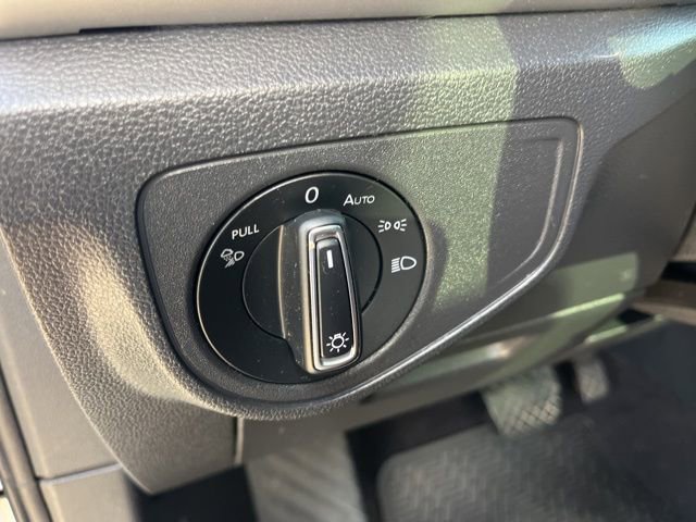 Used 2022 Volkswagen Atlas SEL AWD/4WD image 15
