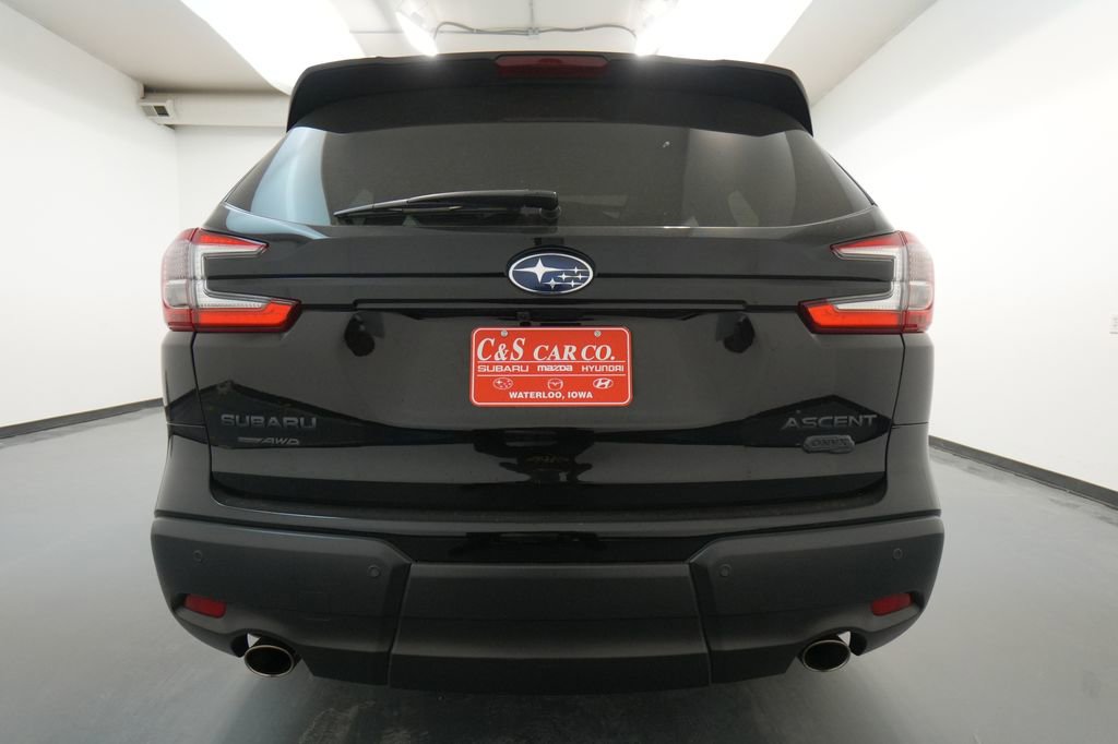 Used 2023 Subaru Ascent Onyx Edition image 8