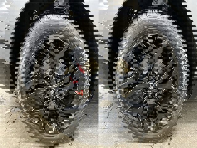 Used 2024 Land Rover Range Rover Velar Dynamic SE image 34