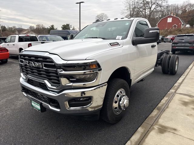 New 2026 RAM 3500 Tradesman w/ Chrome Appearance Group image 3