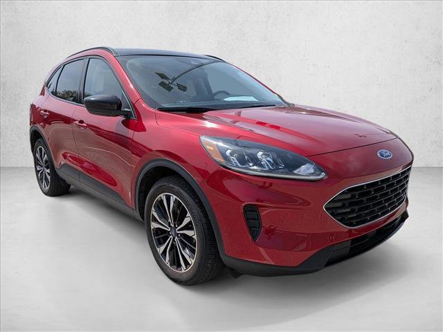 Certified 2022 Ford Escape SE w/ SE Sport Appearance Package AWD/4WD image 3