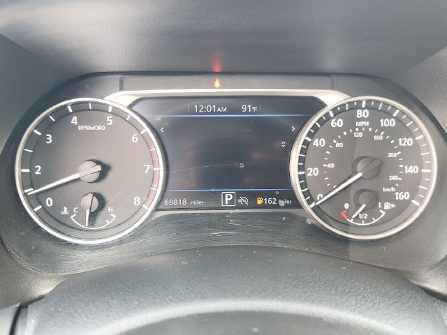 Used 2025 Nissan Sentra SV FWD image 16