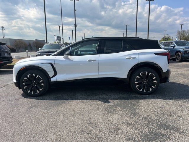 New 2025 Chevrolet Blazer EV RS image 6