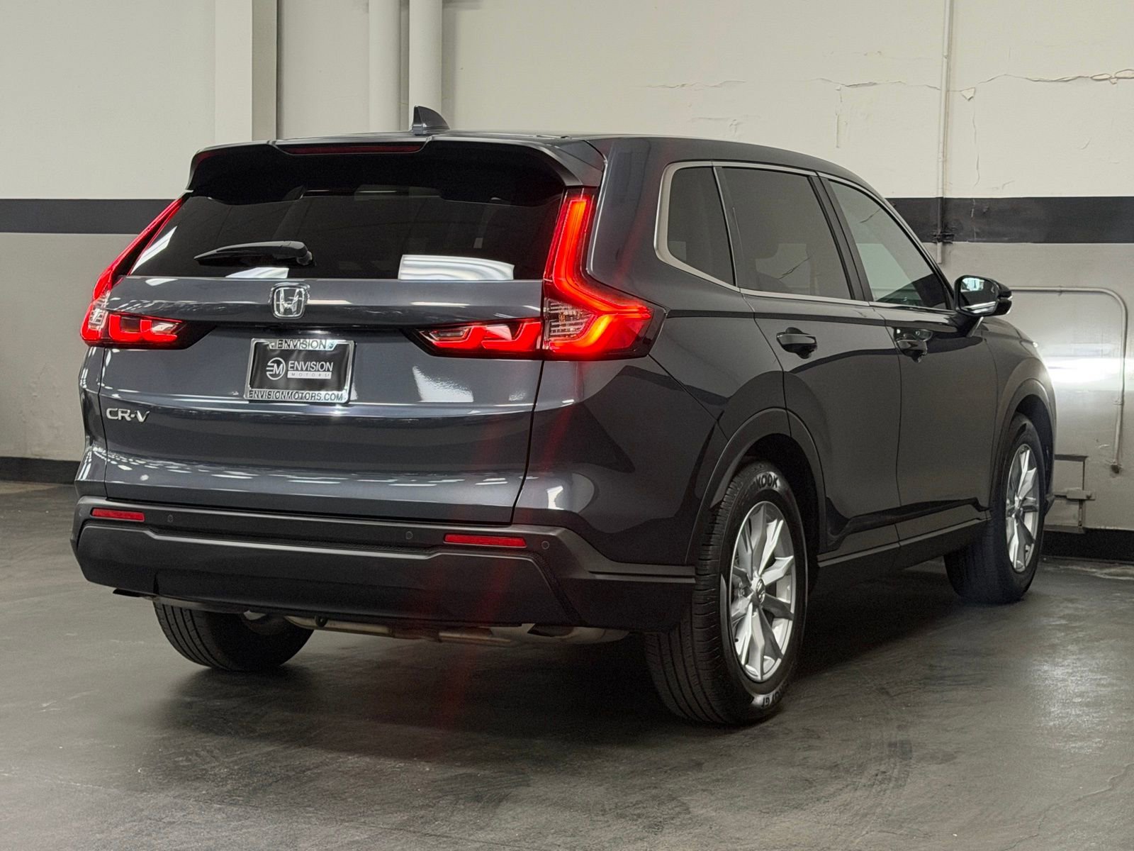 Used 2025 Honda CR-V EX-L image 12