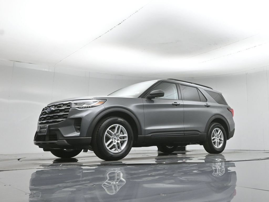 New 2026 Ford Explorer Active RWD image 44