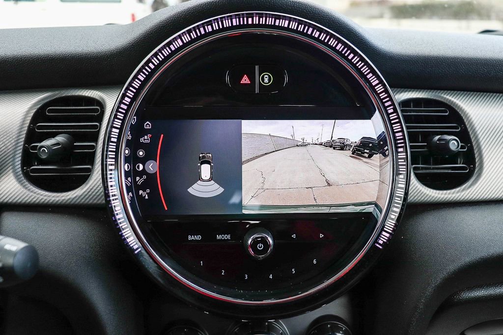 Used 2023 MINI Cooper S image 29