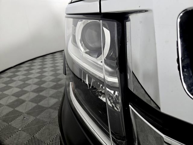 Used 2019 Chevrolet Tahoe LT AWD/4WD image 9