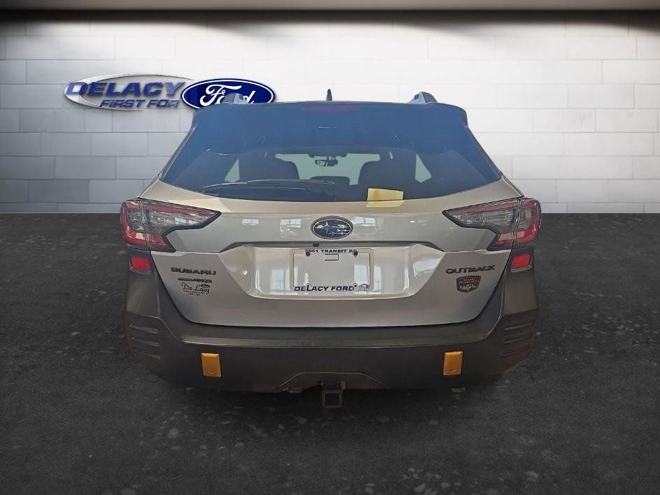 Used 2022 Subaru Outback Wilderness AWD/4WD image 6