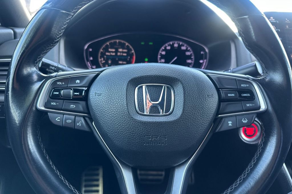 Certified 2018 Honda Accord Sport image 21