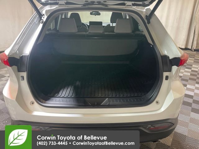 Certified 2023 Toyota Venza LE image 22