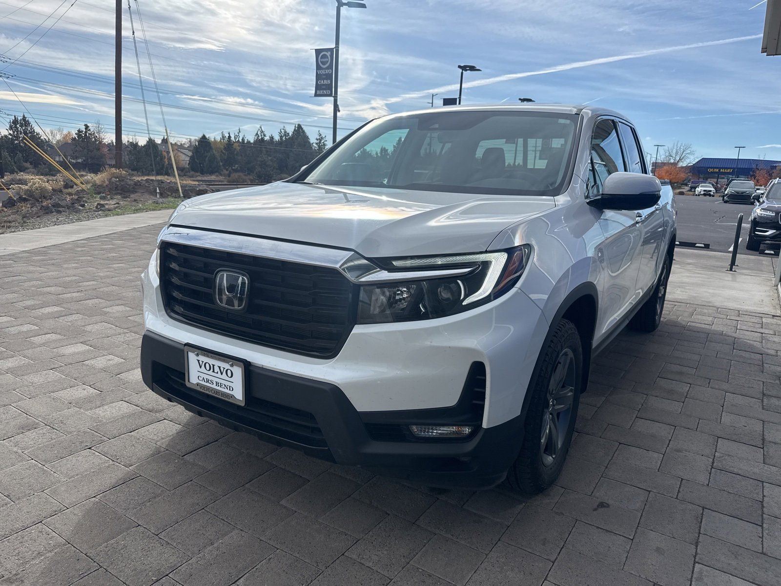 Used 2023 Honda Ridgeline RTL-E image 3