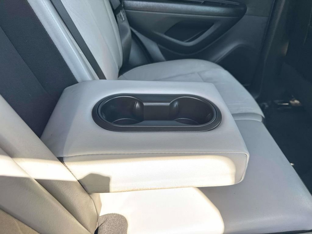 Used 2021 Chevrolet Trax LT w/ Driver Confidence Package image 12