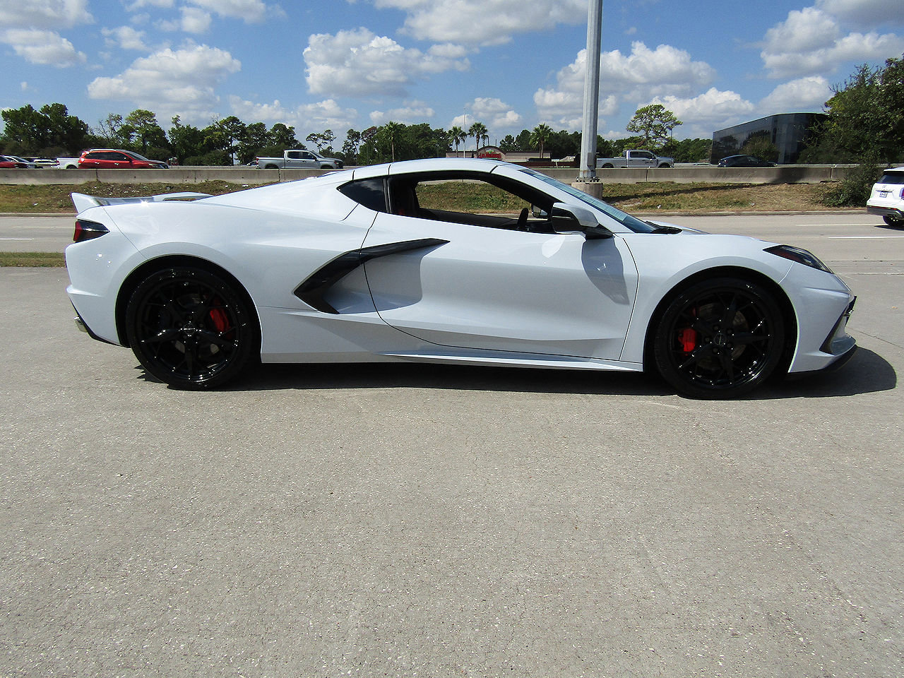 Used 2020 Chevrolet Corvette Stingray Preferred Cpe w/ 2LT Preferred Equipment Group image 4
