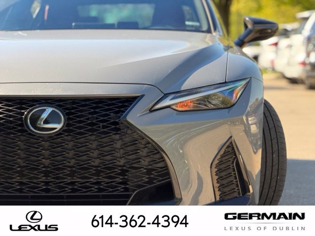 Used 2025 Lexus IS 350 F Sport RWD image 2