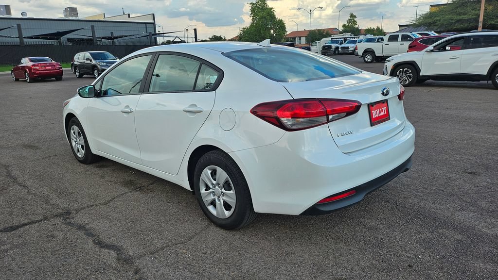 Used 2017 Kia Forte LX w/ LX Popular Package FWD image 8