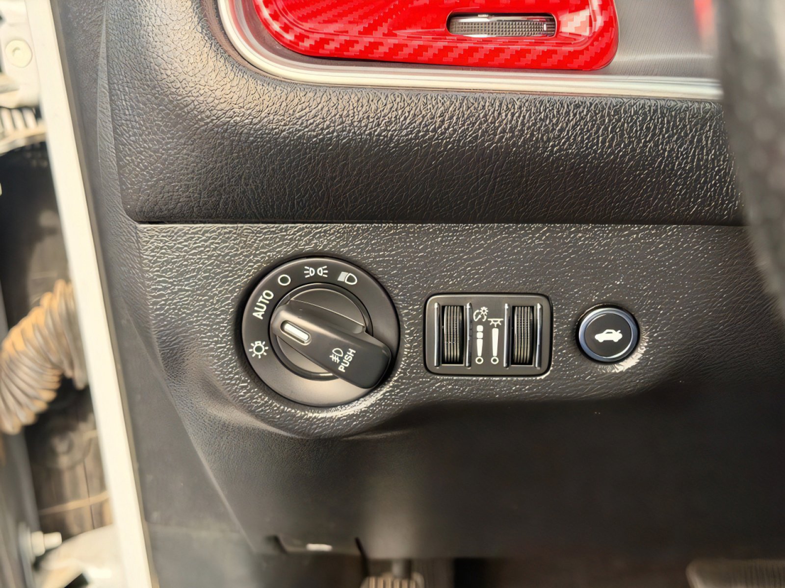 Used 2021 Dodge Challenger SXT w/ Blacktop Package image 19