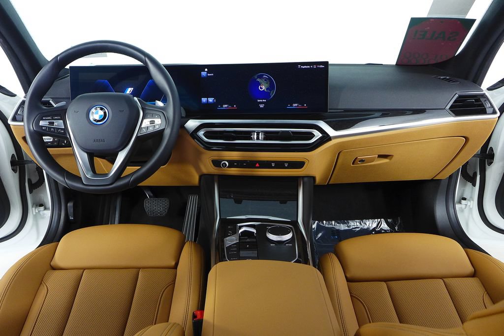 Used 2024 BMW 330e w/ Convenience Package RWD image 25