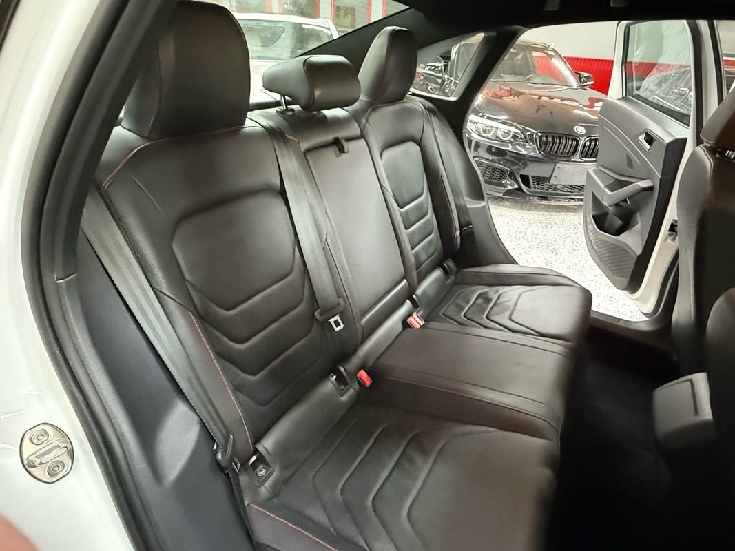 Used 2020 Volkswagen Jetta GLI Autobahn w/ GLI Autobahn Black Package FWD image 25