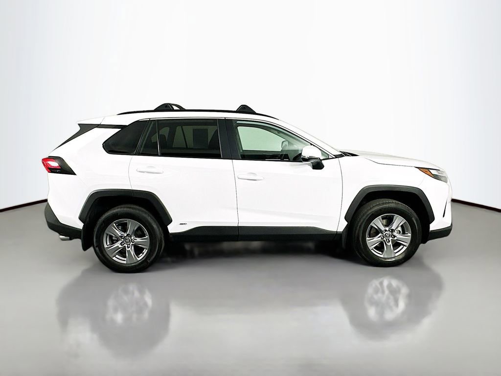 Used 2024 Toyota RAV4 XLE image 9
