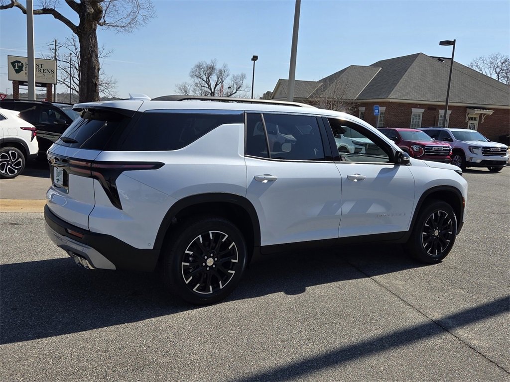 New 2026 Chevrolet Traverse LT w/ Enhanced Driving Package image 12