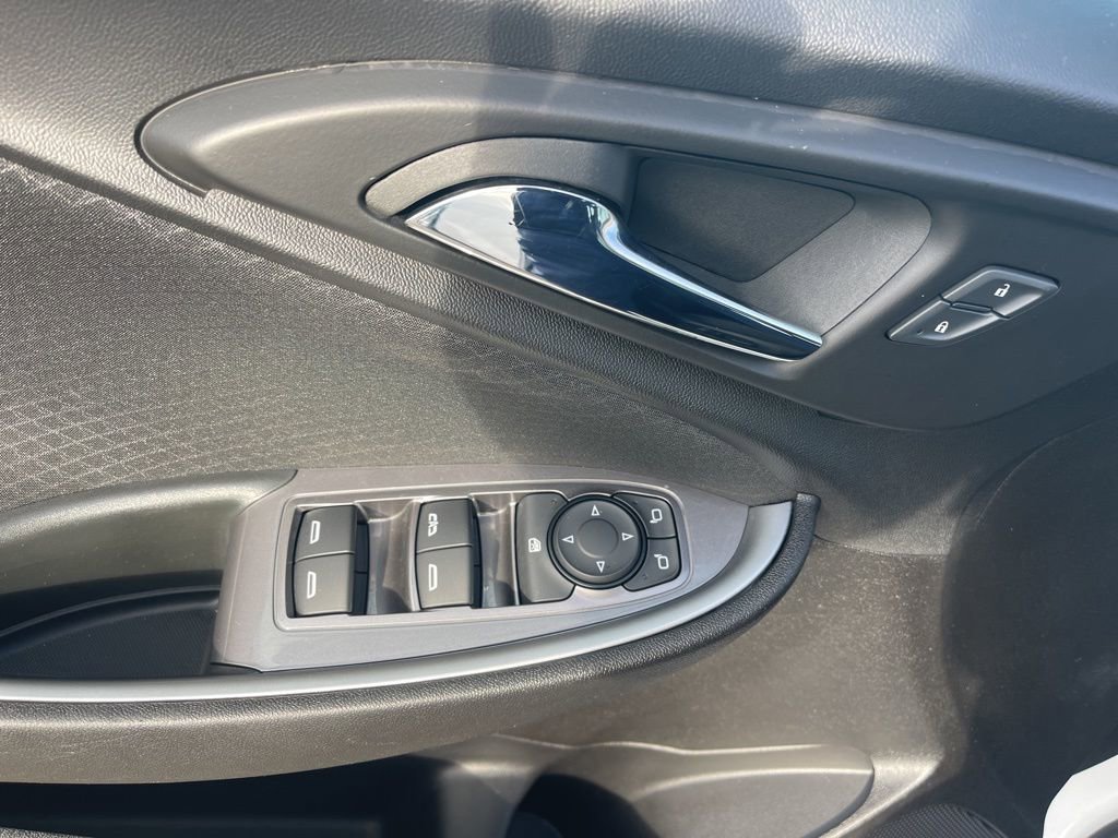 Used 2024 Chevrolet Malibu LT image 26