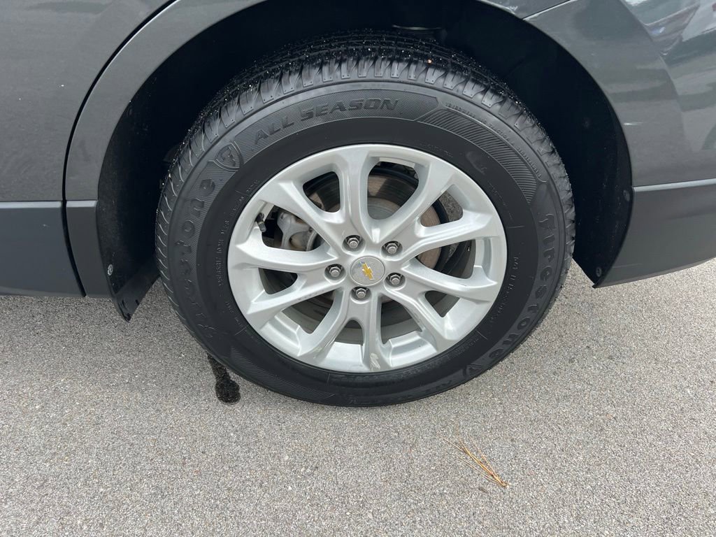 Used 2019 Chevrolet Equinox LS w/ LPO, Cargo Package FWD image 13