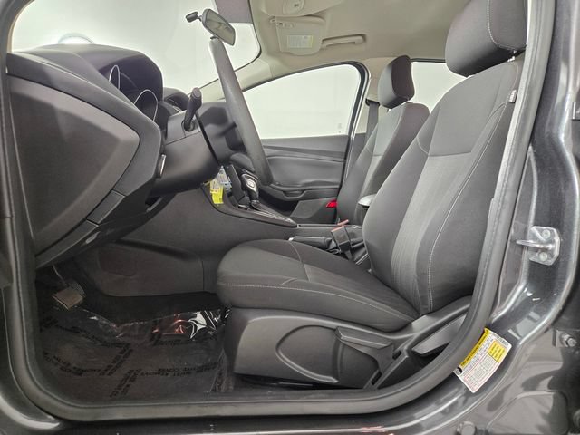Used 2018 Ford Focus SE FWD image 13