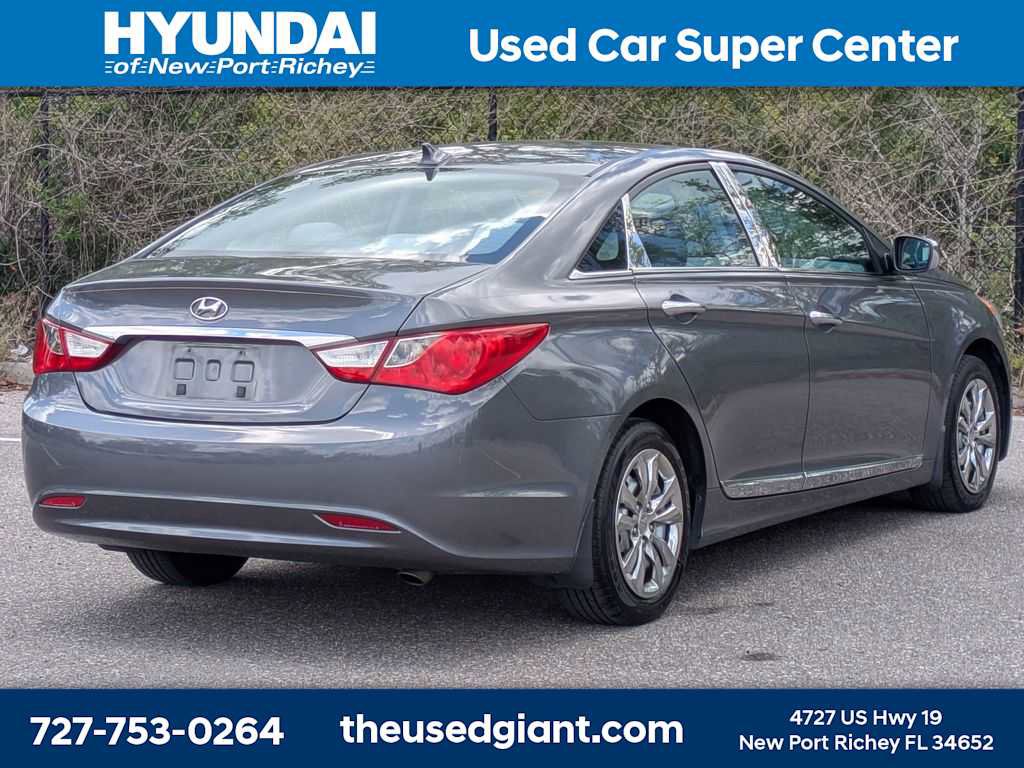 Used 2012 Hyundai Sonata GLS image 5