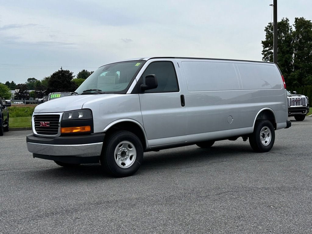 New 2026 GMC Savana 2500 Extended w/ Driver Convenience Package RWD image 2