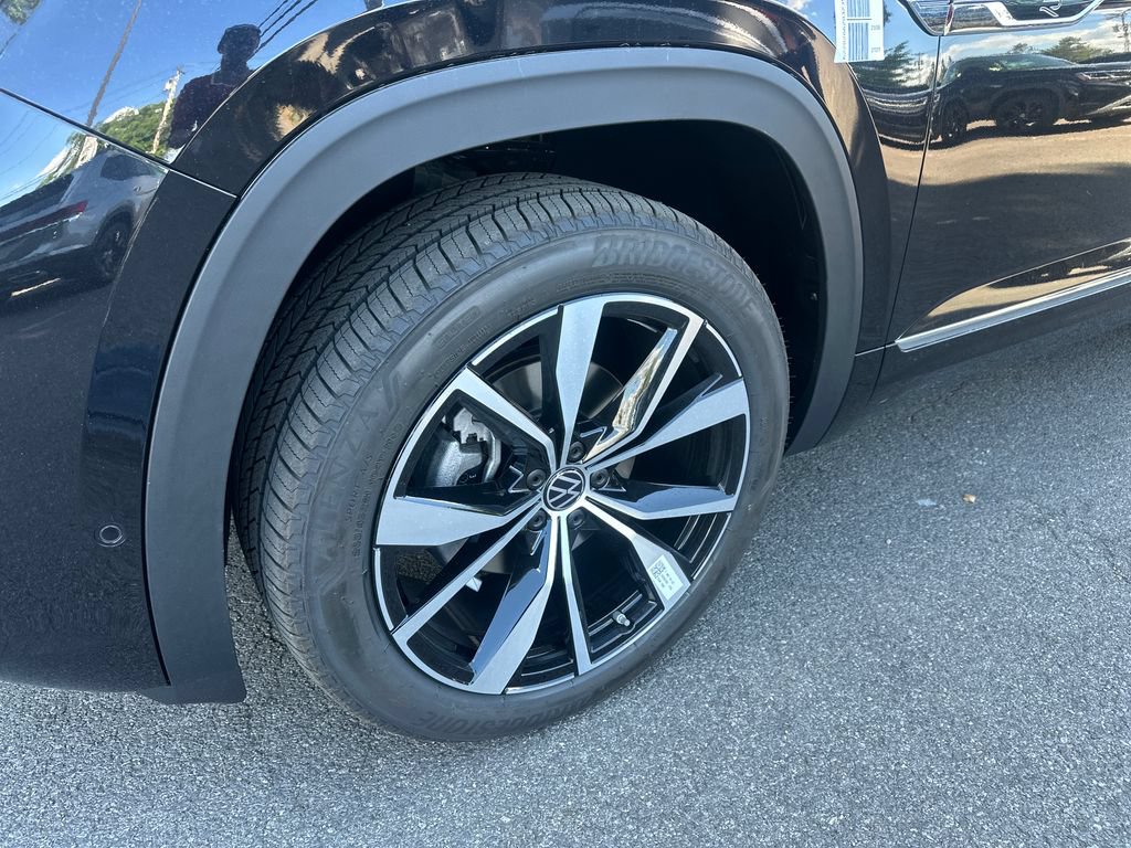 New 2026 Volkswagen Atlas SEL Premium R-Line AWD/4WD image 7