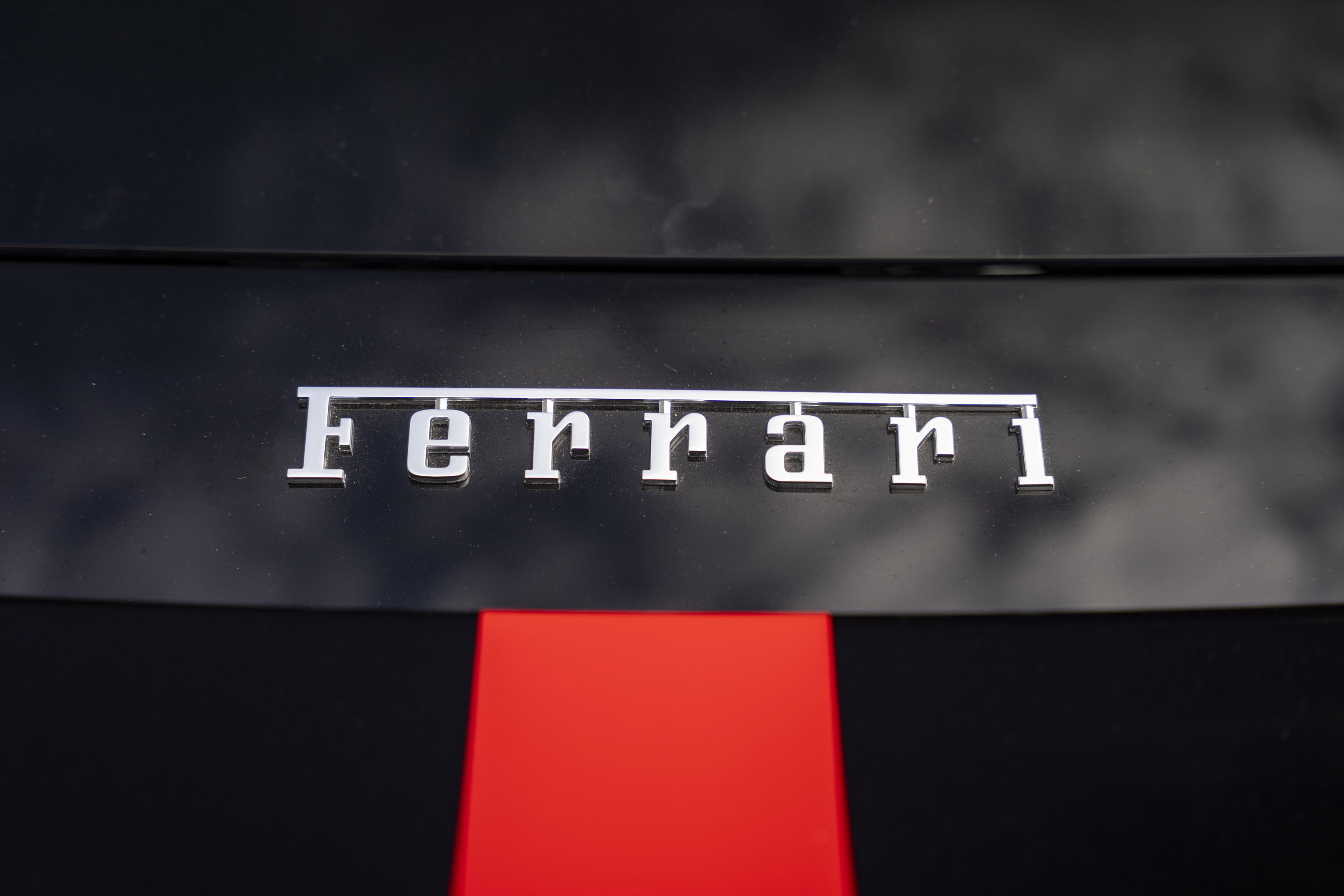 Certified 2020 Ferrari 488 Pista Coupe RWD image 9