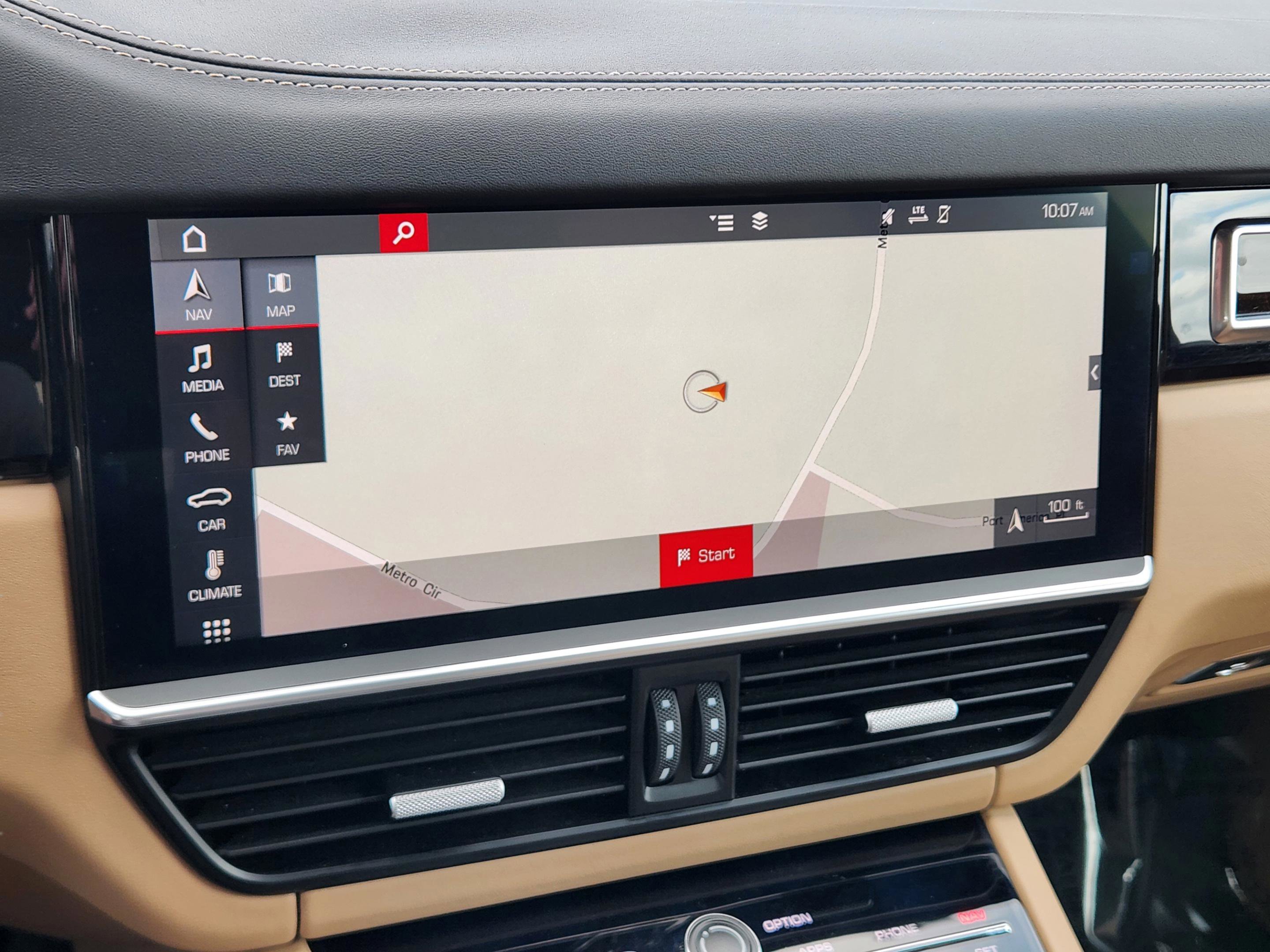 Used 2019 Porsche Cayenne E-Hybrid image 17