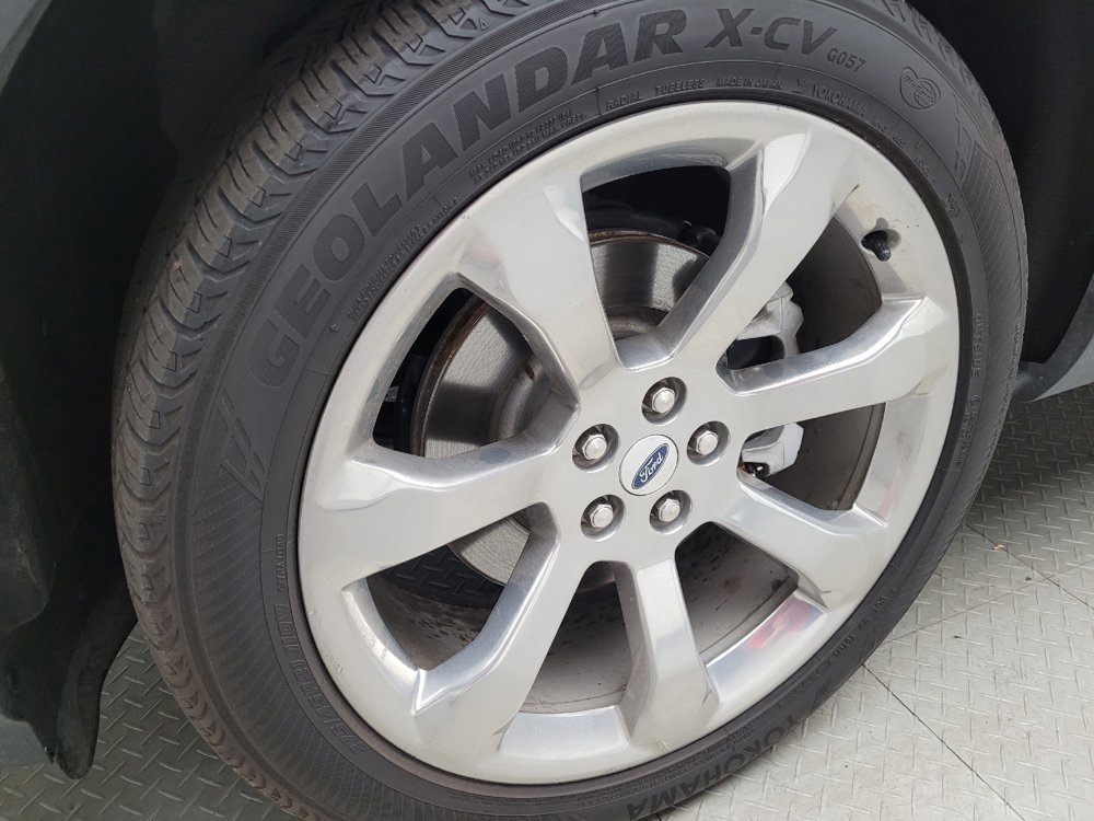 Used 2020 Ford Explorer Platinum w/ Premium Technology Package AWD/4WD image 31