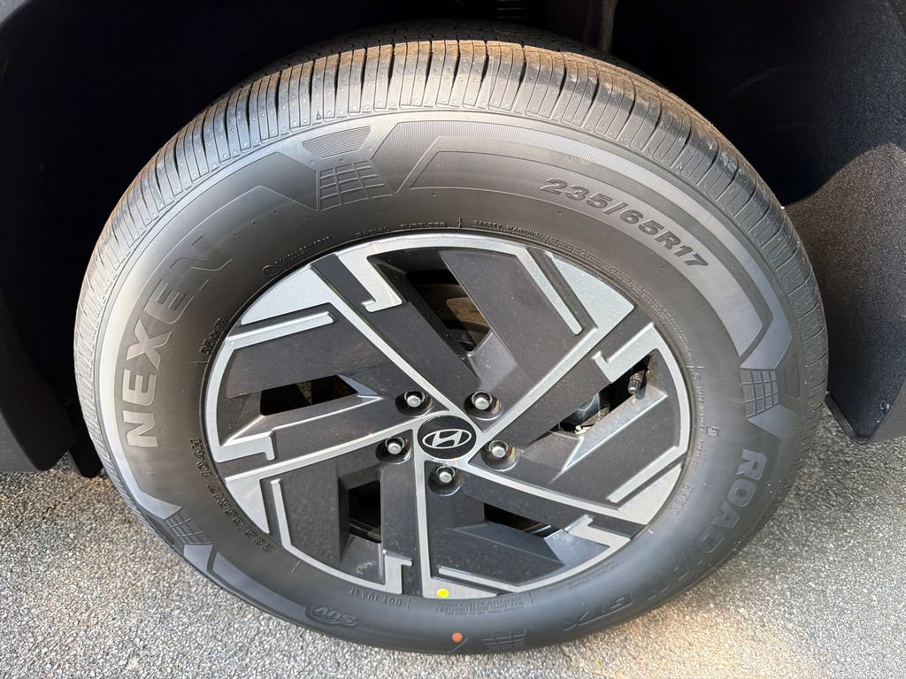 New 2026 Hyundai Tucson Blue SE FWD image 19