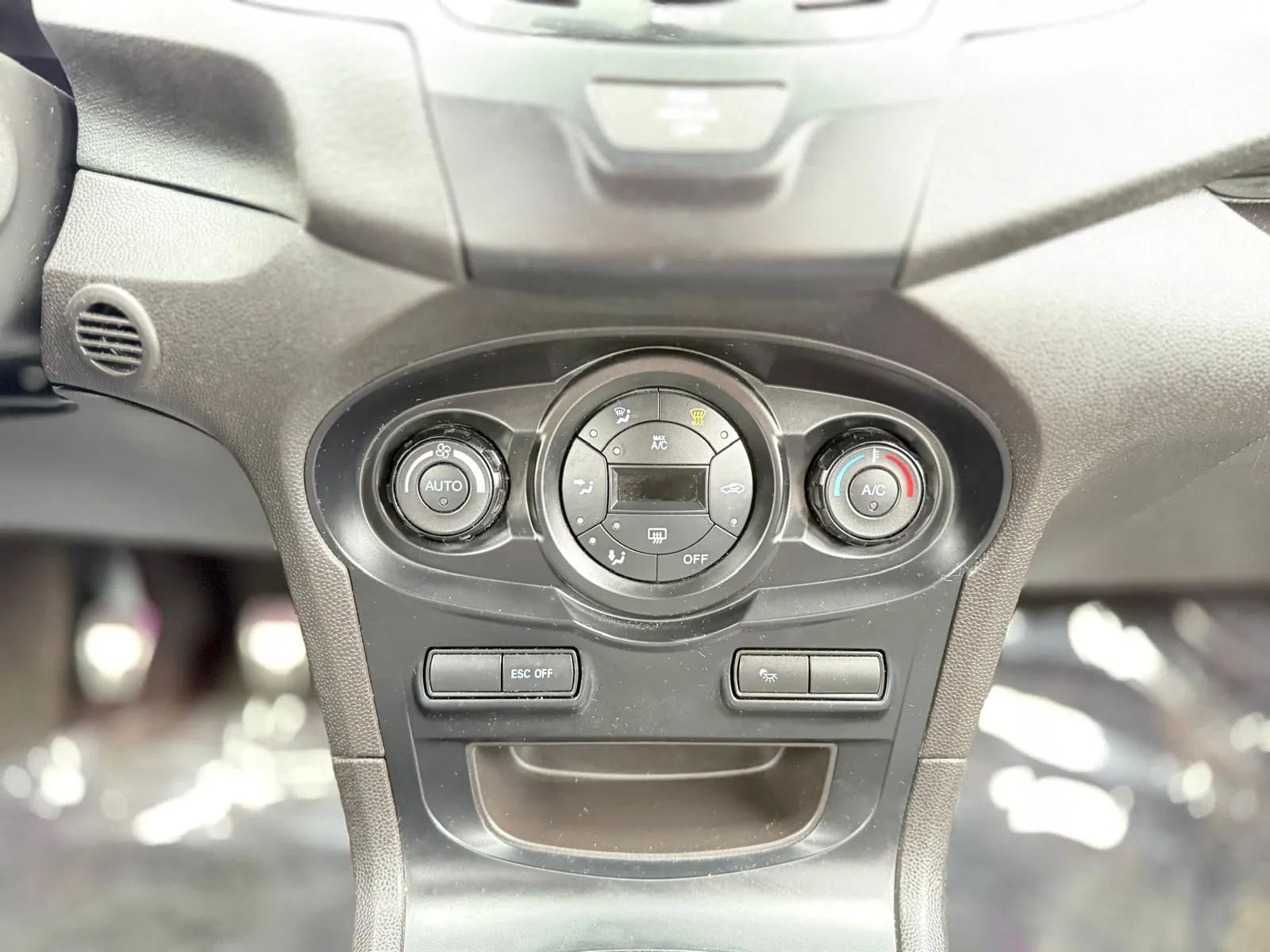 Used 2016 Ford Fiesta ST image 21