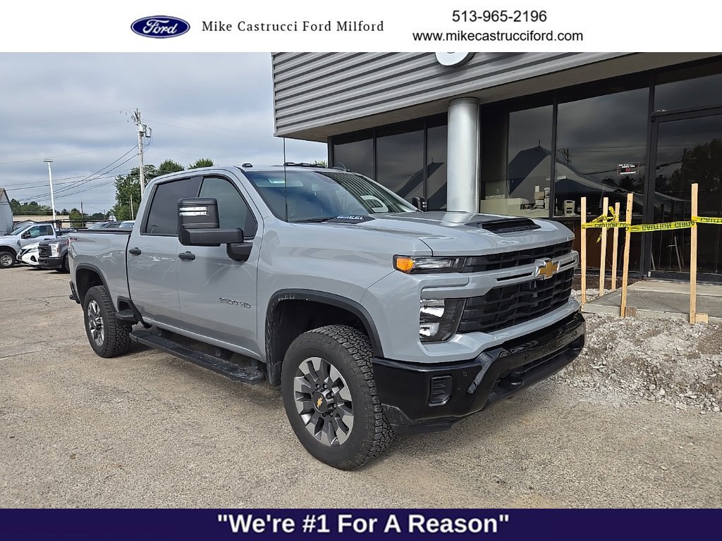 Used 2025 Chevrolet Silverado 2500 Custom w/ Custom Value Package