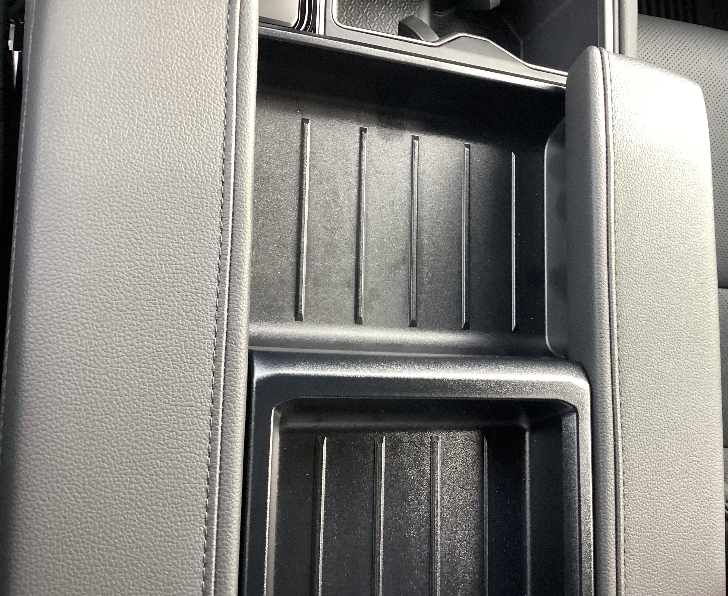 New 2025 Toyota Tundra Limited image 37