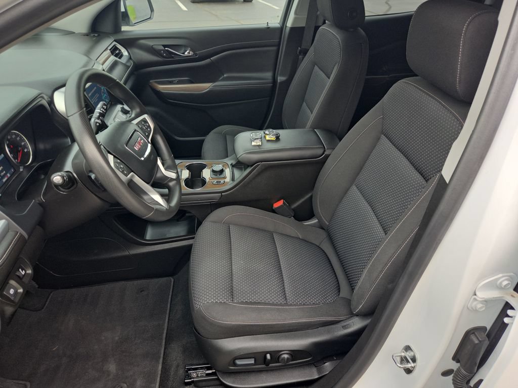 Certified 2023 GMC Acadia SLE w/ Driver Convenience Package AWD/4WD image 26