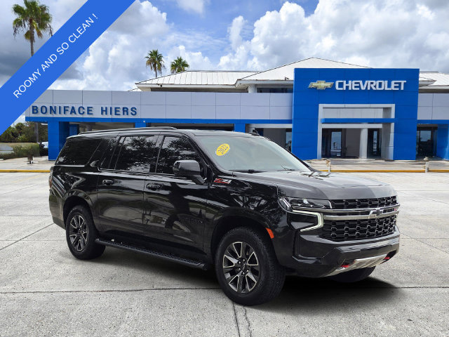 Used 2022 Chevrolet Suburban Z71 w/ Luxury Package AWD/4WD image 1