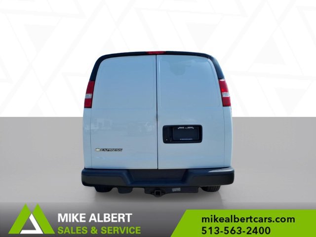 Used 2021 Chevrolet Express 2500 w/ Driver Convenience Package RWD image 6