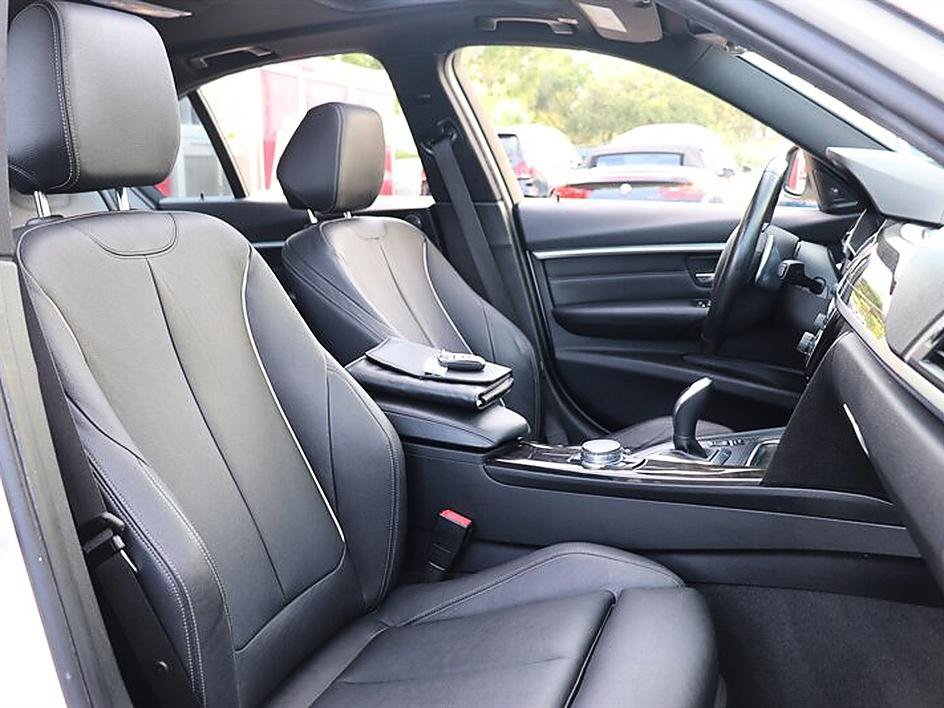 Used 2016 BMW 340i Sedan RWD image 16