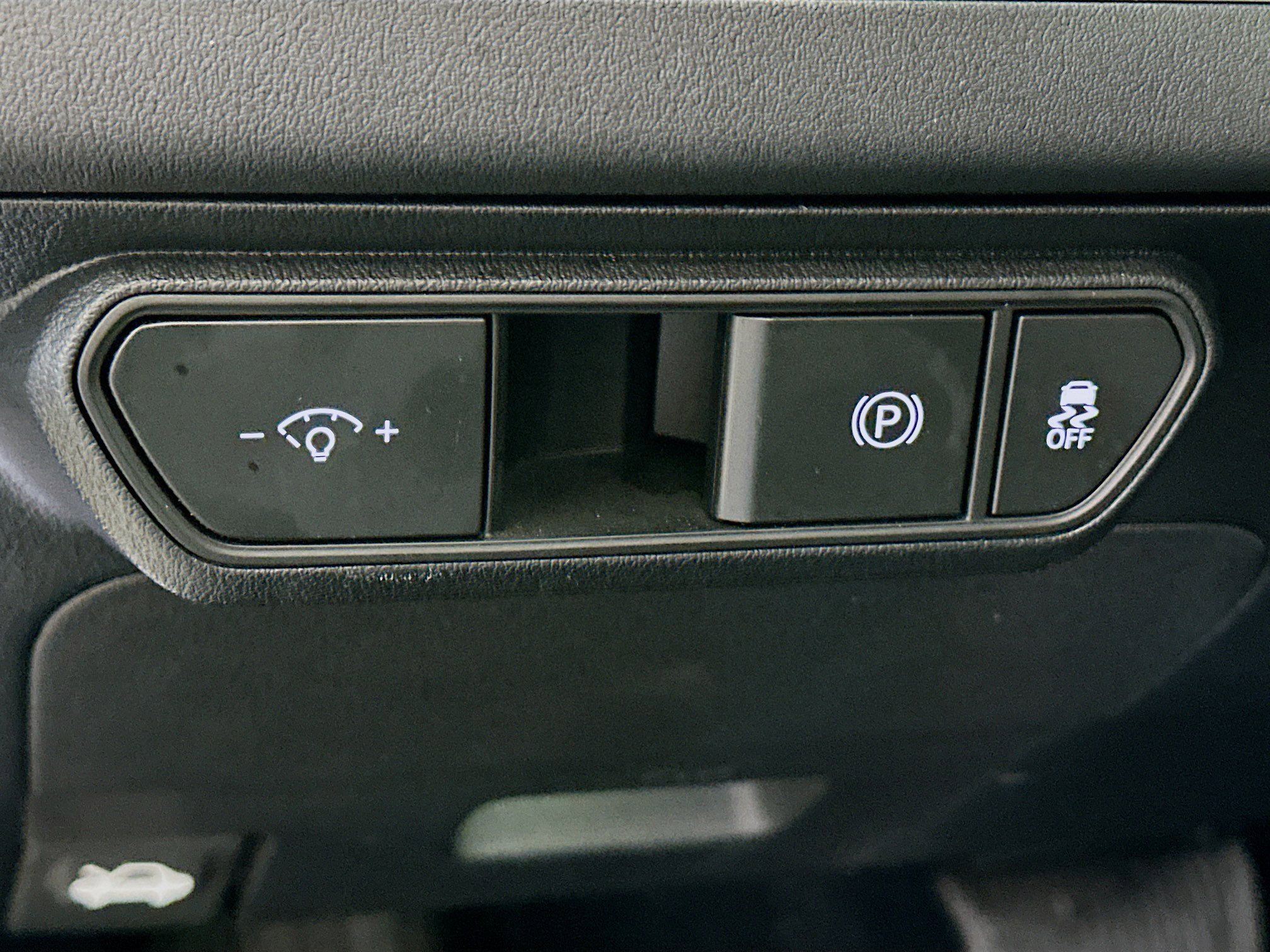 Used 2025 Kia K4 LXS image 16