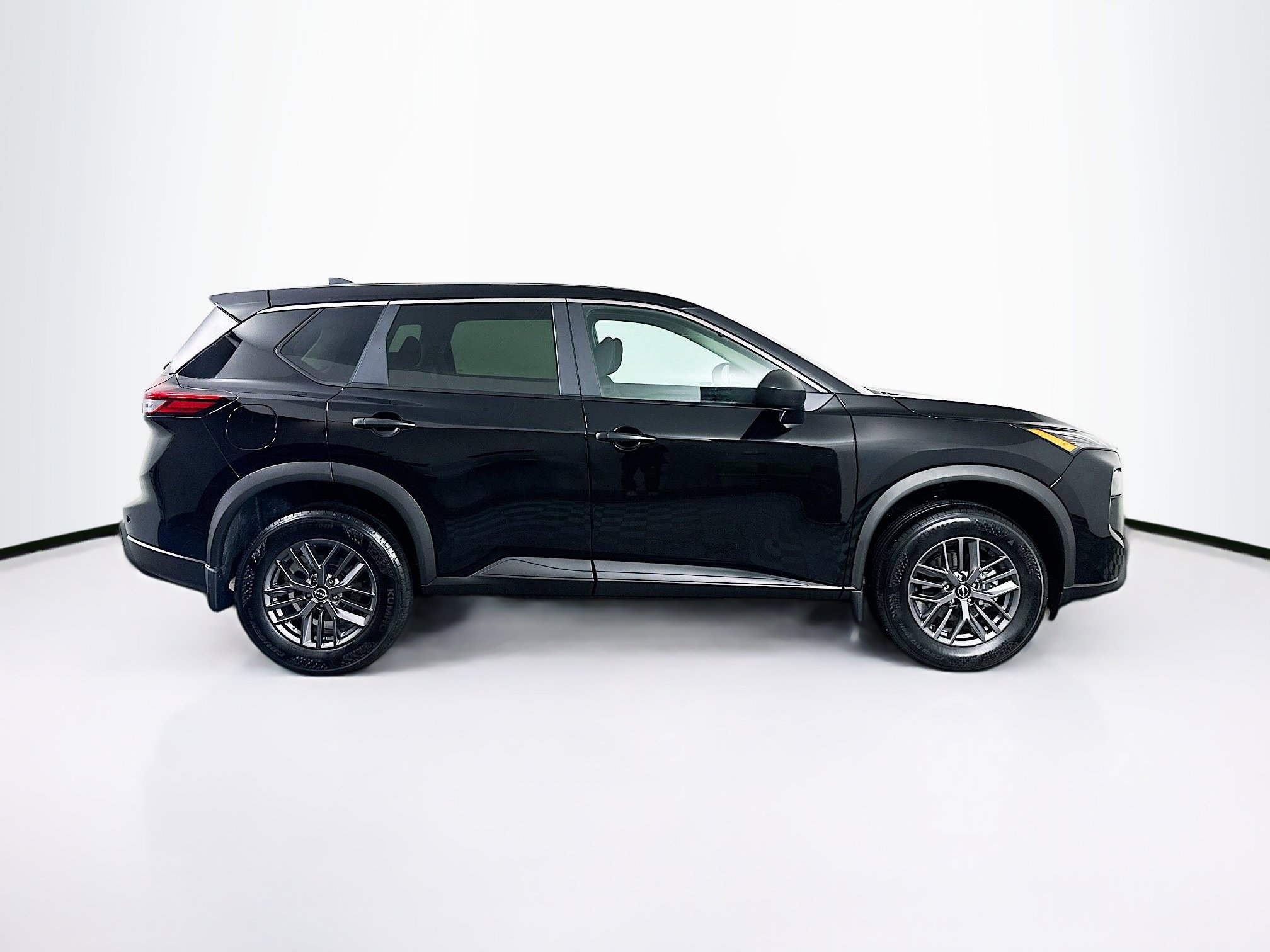 Used 2026 Nissan Rogue S image 10